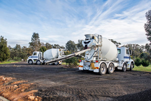 Best Local Concrete Companies  in Coopersville, MI